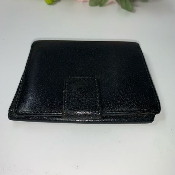 Authentic GUCCI Leather Compact Wallet - Picture 10 of 13